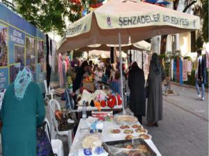 Manisalı hünerli elleri yoğun ilgi