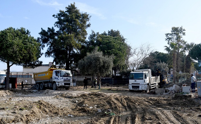 Kuşadası'nın Mavi-Yeşil Parkı Geliyor