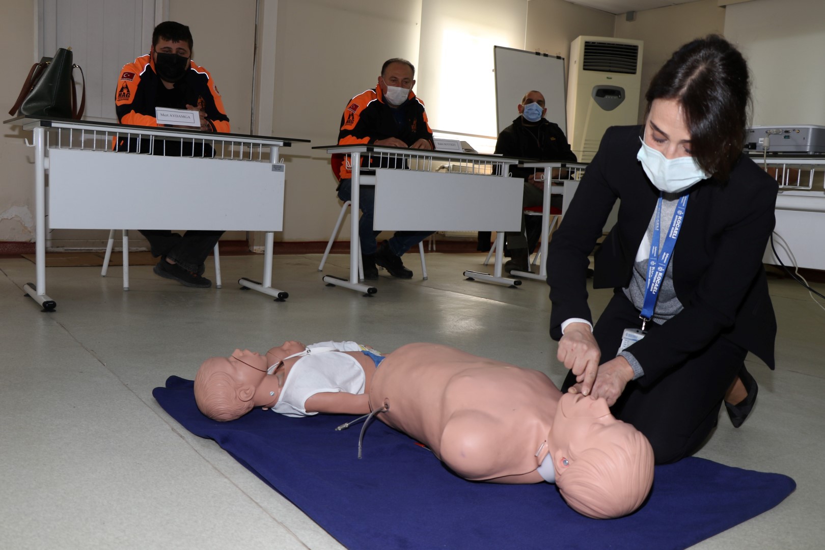 Büyükşehir’den gönüllülere ilk yardım eğitimi